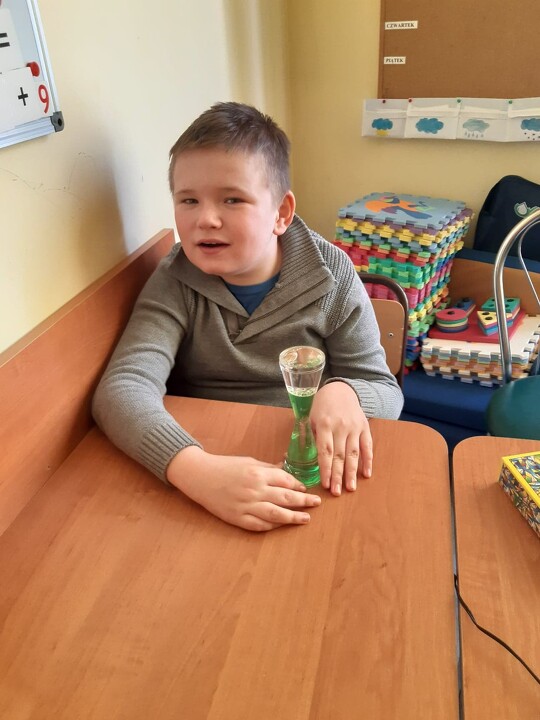 Przenośne Zestawy stymulujące Percepcję Wzrokową, Słuchową i dotykową.