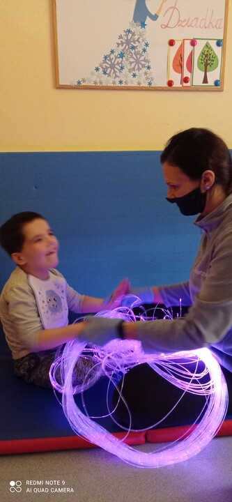 Przenośne Zestawy stymulujące Percepcję Wzrokową, Słuchową i dotykową.