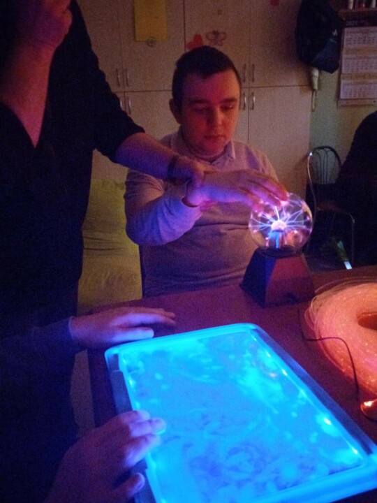 Przenośne Zestawy stymulujące Percepcję Wzrokową, Słuchową i dotykową.